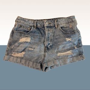 Forever 21 - High waisted ripped style 3” shorts sizing: 29